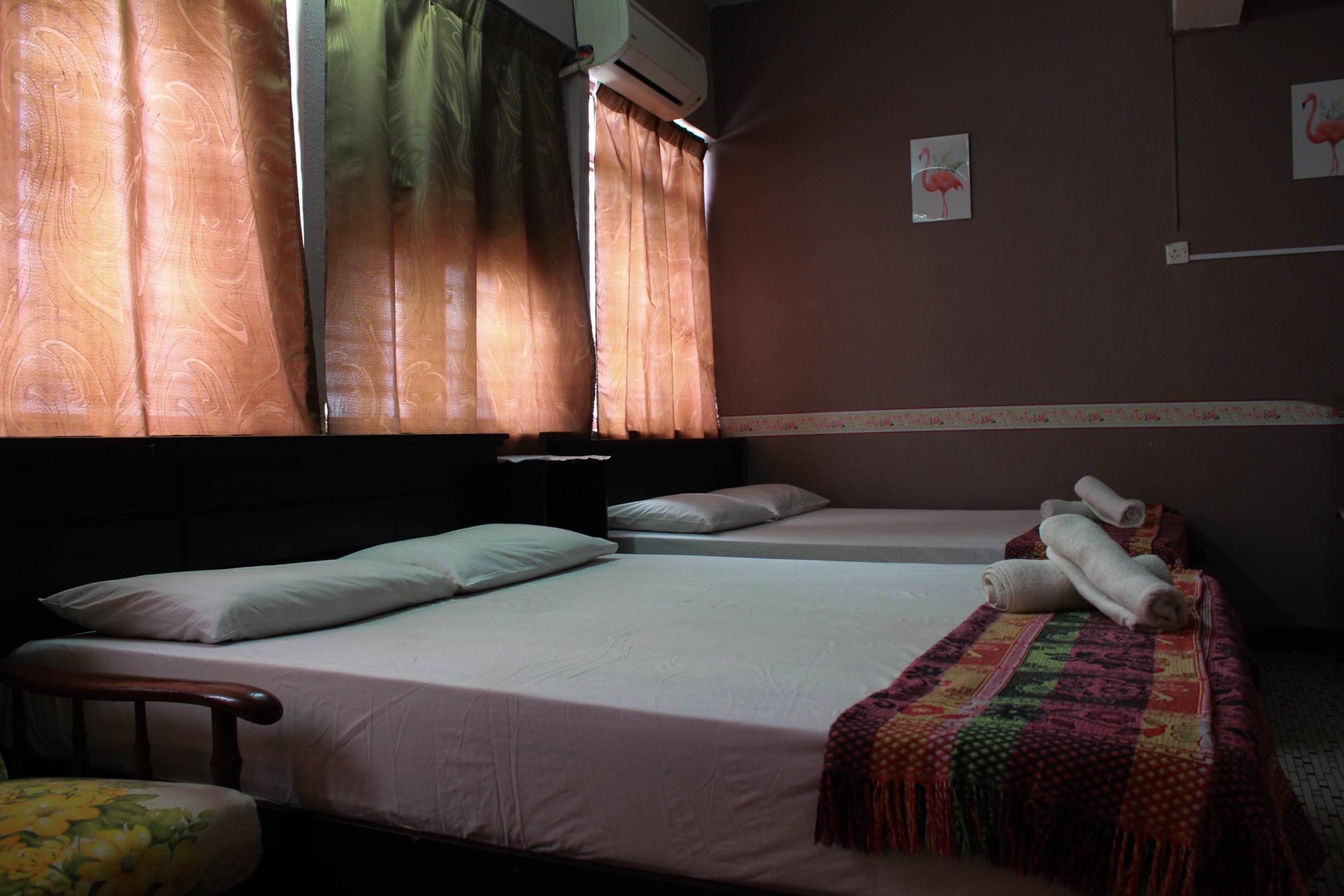Sun Golden Hotel 2*